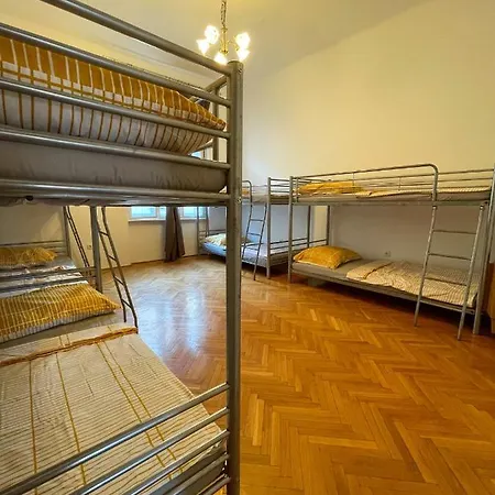 Jokai Hostel Pecs